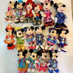 ディズニー ミッキー ミニー ぬいぐるみバッジ まとめ売り 16体のサムネイル