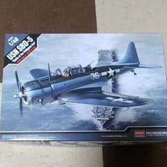 アカデミー　1/48 SBD-5ドーントレス　爆撃機　マリアナ沖海戦　プラモデルのサムネイル