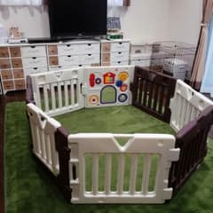 ベビーサークルのサムネイル