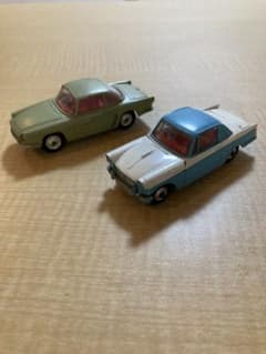 CORGI TOYS ルノー フロリド ＆トライアンフ ヘラルド 2台 CORGI TOYS ルノー フロリド ＆トライアンフ ヘラルド 2台 - メルカリ