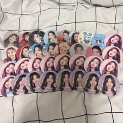 TWICE ナヨン　ピンバッジ TWICE ナヨン ランダムピンバッジ - メルカリ