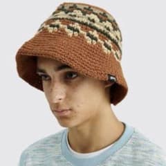 さらに値下げ中！Stussy ブラウン ニット帽 編み込み　クロシェハットのサムネイル