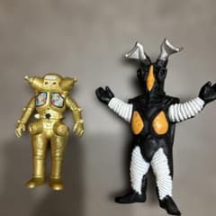 ウルトラマン 怪獣 ソフビ 2体セットのサムネイル