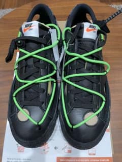 Off-White × Nike Blazer Low77 26.5のサムネイル