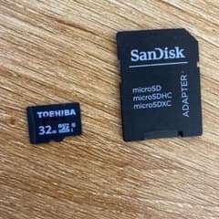 東芝　マイクロSDカードのサムネイル
