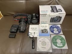 Canon EOS 70D EF-S 18-135mm レンズキットのサムネイル