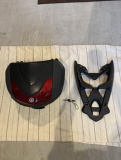 ヤマハ　Y's  GEAR N MAX ユーロトップケース39L リアキャリアのサムネイル