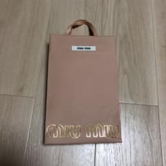miumiu ショップバッグのサムネイル