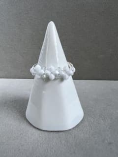 ハンドメイド スワロフスキーリング ホワイトのサムネイル
