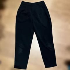 ローリーズファーム　テーパードパンツ　ブラックのサムネイル