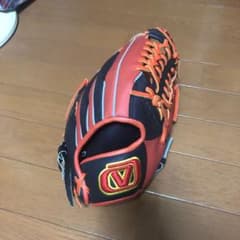 ビジョンクエスト 軟式 グローブのサムネイル