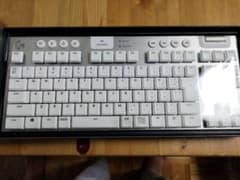 【美品】Logicool G913 TKL LIGHTSPEED ホワイトのサムネイル