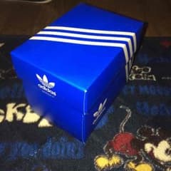 adidas時計の箱のサムネイル