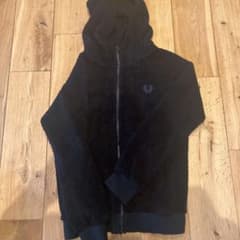 FRED PERRY パーカーのサムネイル