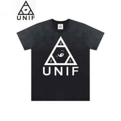 新作 ユニフ ロゴ 半袖 Tシャツ ブラック ユニセックスのサムネイル