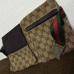 GUCCI ショルダーバックのサムネイル