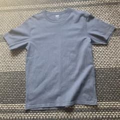 ユニクロ　クルーネックTシャツ　グレー　Lサイズのサムネイル