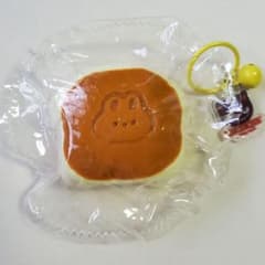 LUCKCAT ラックキャット うさうさソフトパン スクイーズ パンケーキのサムネイル