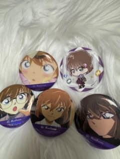 灰原哀 缶バッジ 7点セット 名探偵コナン 缶バッチ 7個セット おまけ灰原 - メルカリ