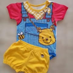 くまのプーさん ベビー服 セットアップ Ｔシャツ ショートパンツのサムネイル