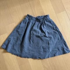 UNIQLO グレー フレアスカート 110サイズのサムネイル