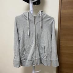 パーカー グレーのサムネイル