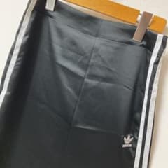 アディダスオリジナルス スリットスカートのサムネイル