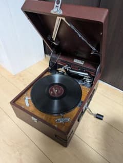 【お買得品動作確認済人気品】コロンビア ポータブル型 蓄音機 No.G-241 Columbia G-241 ポータブル蓄音機 - メルカリ