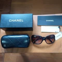 CHANEL サングラス ボウタイデザインのサムネイル