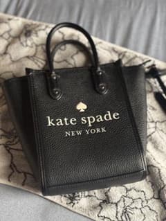 kate spade ブラック ミニトートバッグのサムネイル