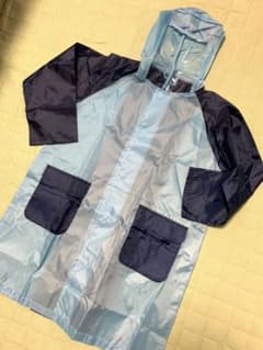 子供用レインコート　120サイズ　ランドセル対応　ほぼ新品　美品のサムネイル