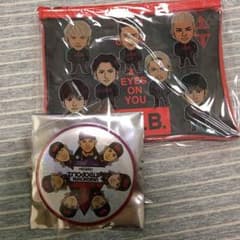UMP 三代目 ポーチ 缶バッチ セット売りのサムネイル