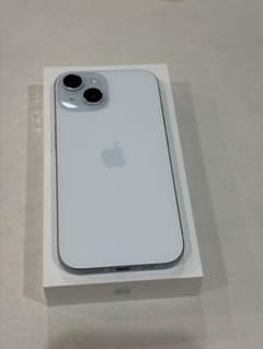 Apple iPhone 15 本体のサムネイル