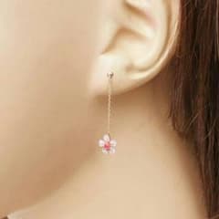 mymy♡様専用28000円桜ピアスロングチェーンのサムネイル