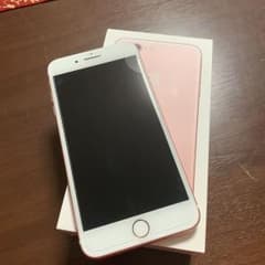 【Usaru様専用ページ⠀】iPhone 7 Plus Rose Goldのサムネイル