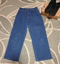 Honeys　ややワイドデニム　Lサイズ　後ろゴム　極美品のサムネイル