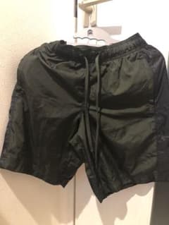 Under Armour ルーズフィット ショートパンツ カーキのサムネイル