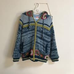 チチカカ❤️ニットパーカー‼️ブルー&多彩　お買得‼️のサムネイル