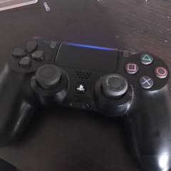 純正　PS4 コントローラーのサムネイル