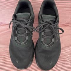 On CLOUDMONSTER 27cm