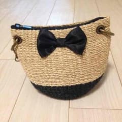 お値下げ⭐︎アクアガール カゴポーチのサムネイル