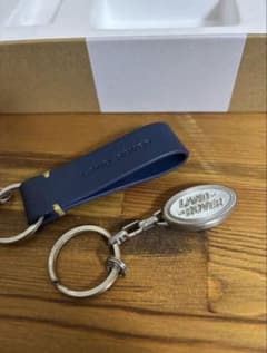 JAGUAR LAND ROVER 車体購入者限定キーホルダーのサムネイル