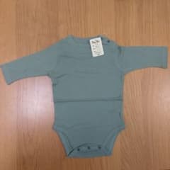 新品　グリーン　ロンパース　カバーオールのサムネイル