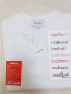 ENHYPEN MANIFESTO Tシャツ　ステッカー付のサムネイル