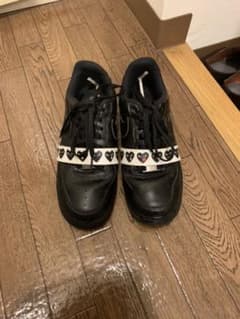 コムデギャルソン×NIKEコラボスニーカーのサムネイル