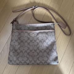 COACH ショルダーバッグのサムネイル