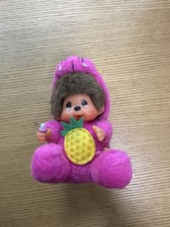 モンチッチ ぬいぐるみ マスコット ピンク パイナップルのサムネイル