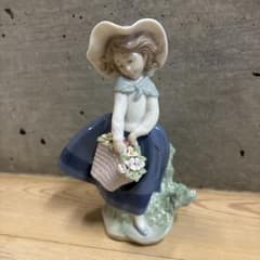 【美品】リヤドロ LLADRO Pretty Pickings きれいな花ばかりのサムネイル
