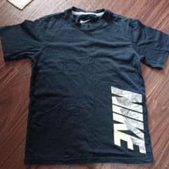 NIKE ナイキ Tシャツのサムネイル