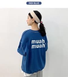 【即購入・即日発送可】 muahmuah ロゴトレーナー インディゴブルーのサムネイル